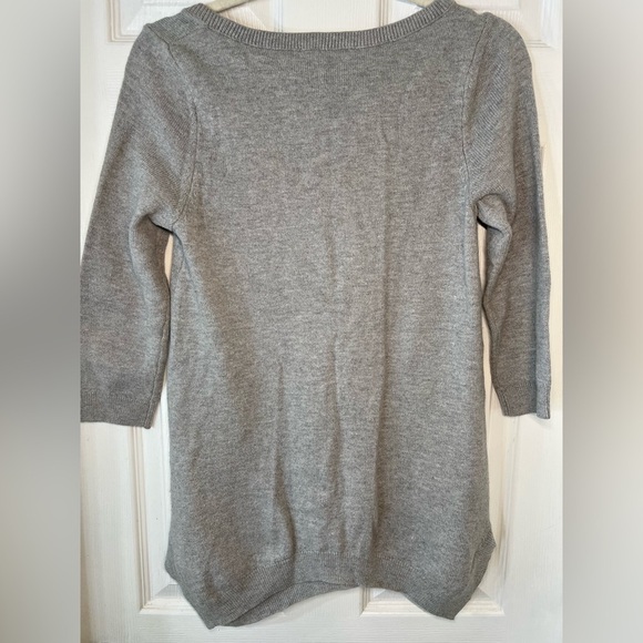 Anthropologie HWR Monogram Button Tree Tunic Sweater Size XXS - Picture 3 of 8